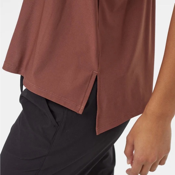 Active Soft Knit Light Twist Tank - Picture 3 of 5